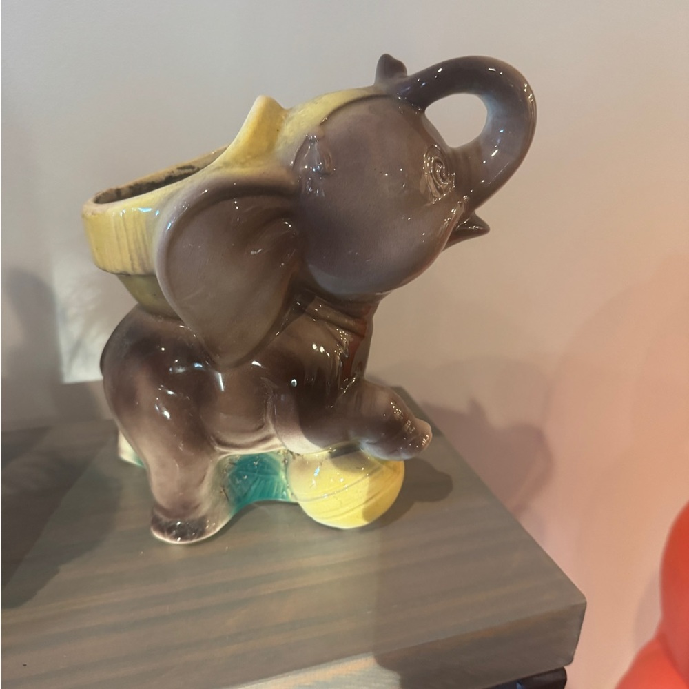 Vintage Royal Copley Circus Elephant Planter